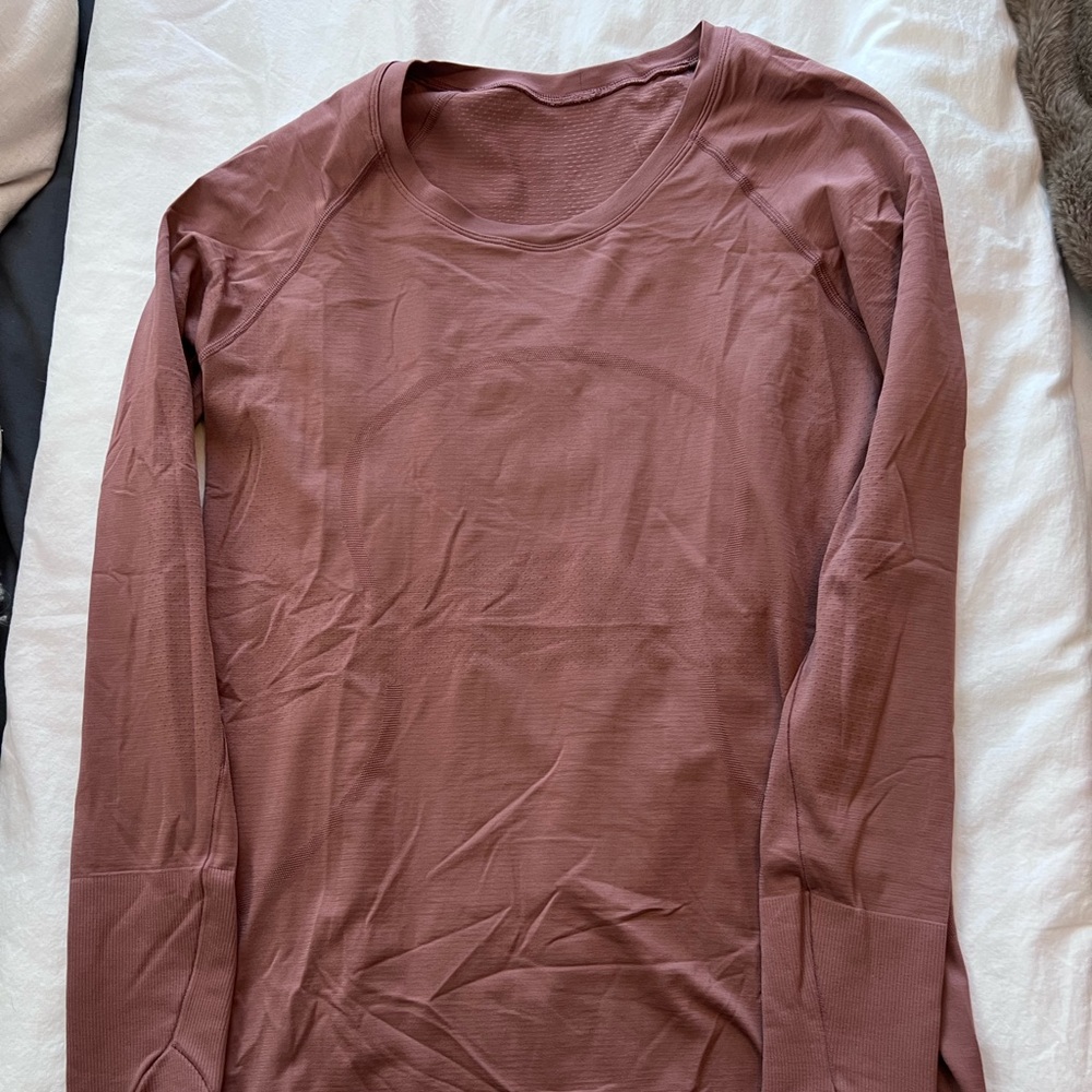 Mauve Lululemon Swiftly Top Full Length